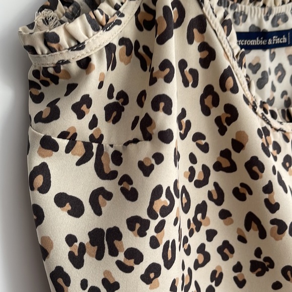 Abercrombie Animal Print Camisole Tank - Picture 5 of 9